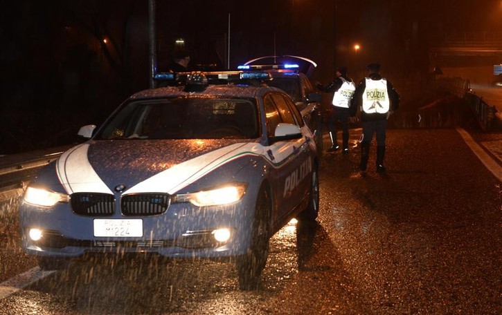 Chi vuoi che controlli le gomme da neve? Cinquanta multe sulla 36