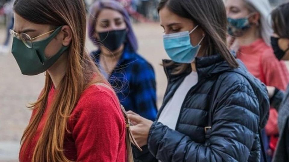 Mascherine all’aperto E sui mezzi la “Ffp2” Mascherine all’aperto E sui mezzi la “Ffp2”