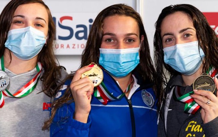 Pirovano, tre podi tricolori con dedica «Ai miei genitori, figure fondamentali»