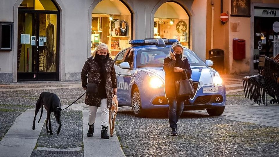 Governo: spostamenti tra Regioni bloccati fino al 27 marzo Governo: spostamenti tra Regioni bloccati fino al 27 marzo