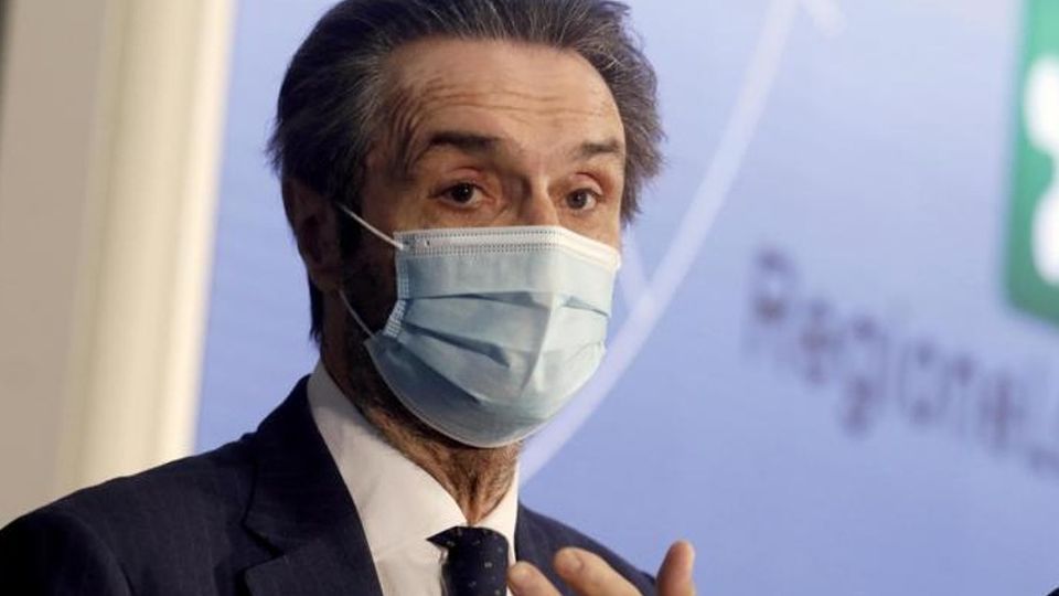 La provincia di Como “arancione rafforzato”: da mercoledì le scuole soltanto a distanza La provincia di Como “arancione rafforzato”: da mercoledì le scuole soltanto a distanza