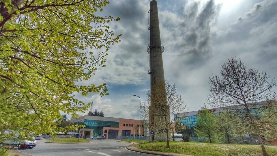 Ciminiera Holcim, Bulciago non si fida Altri sessantamila euro per la sicurezza Ciminiera Holcim, Bulciago non si fida Altri sessantamila euro per la sicurezza