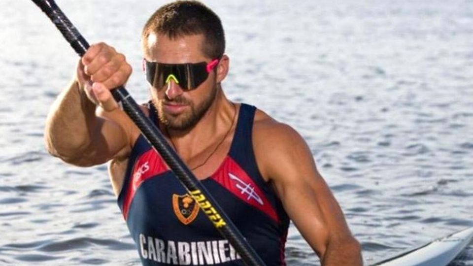 Gnecchi “cerca” l’Olimpiade «Avrei due strade: il K1 e il K2» Gnecchi “cerca” l’Olimpiade «Avrei due strade: il K1 e il K2»