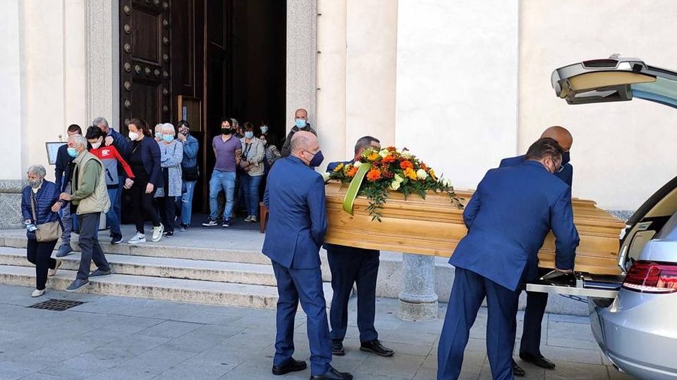 Valmadrera: «Addio Andrea Il tuo esempio rimarrà» Valmadrera: «Addio Andrea Il tuo esempio rimarrà»
