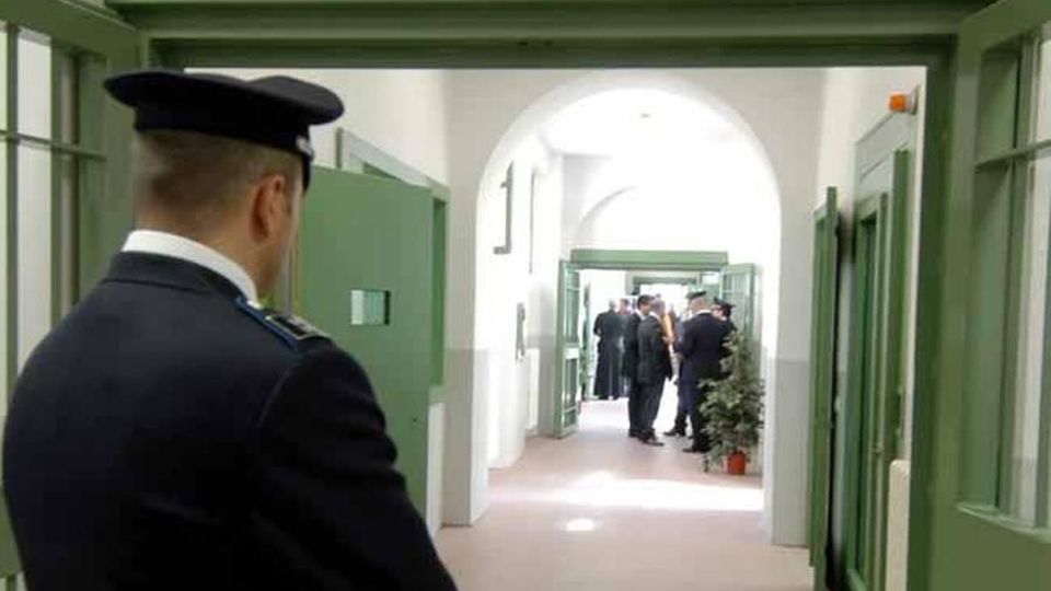 Cremeno, arrestato due volte spacciava Giro d’affari di 200 mila euro: in carcere Cremeno, arrestato due volte spacciava Giro d’affari di 200 mila euro: in carcere