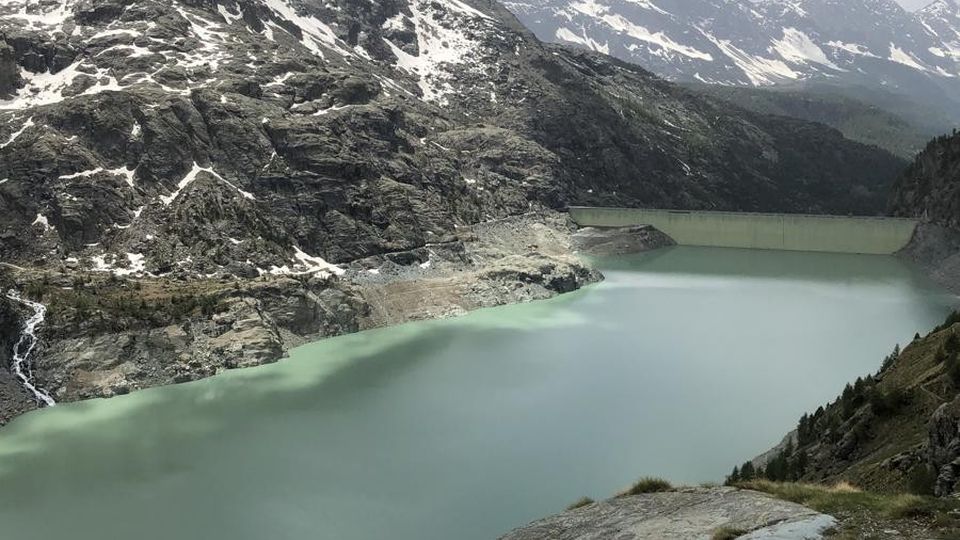 Derivazioni idroelettriche Gratis per la Valle 4 milioni di energia Derivazioni idroelettriche Gratis per la Valle 4 milioni di energia