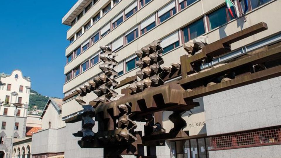 La maxi truffa del casinò fantasma Condanna definitiva per madre e figlio La maxi truffa del casinò fantasma Condanna definitiva per madre e figlio