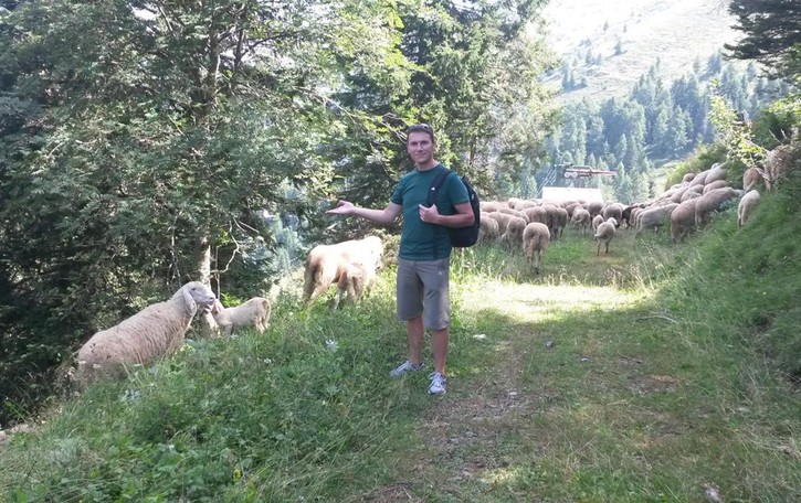 Premana, tragedia in Trentino muore don Graziano