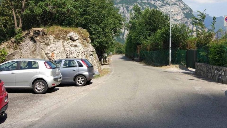 Zona a traffico limitato al Moregallo «Basta rave party e barbecue abusivi» Zona a traffico limitato al Moregallo «Basta rave party e barbecue abusivi»