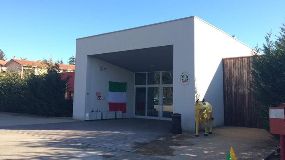 Merate, taglio di ore alla scuola primaria Il Comune copre quelle che mancano Merate, taglio di ore alla scuola primaria Il Comune copre quelle che mancano