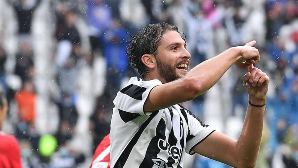 Locatelli: «È un gol che ho sempre sognato» Locatelli: «È un gol che ho sempre sognato»