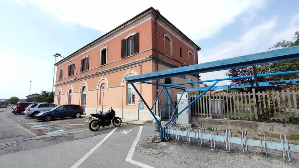 Oggiono, spaccio e ladri pendolari In stazione a breve attive le telecamere Oggiono, spaccio e ladri pendolari In stazione a breve attive le telecamere