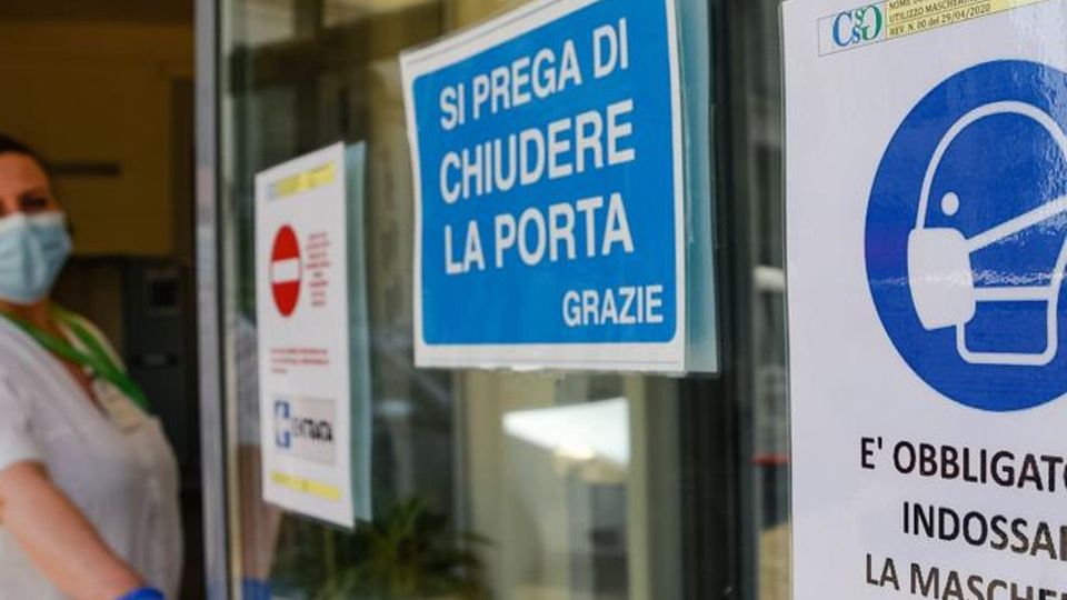 Covid: 1.078 contagi a Como 340 a Lecco, 709 a Sondrio In Italia 108.304 persone con 223 nuove vittime Covid: 1.078 contagi a Como 340 a Lecco, 709 a Sondrio In Italia 108.304 persone con 223 nuove vittime