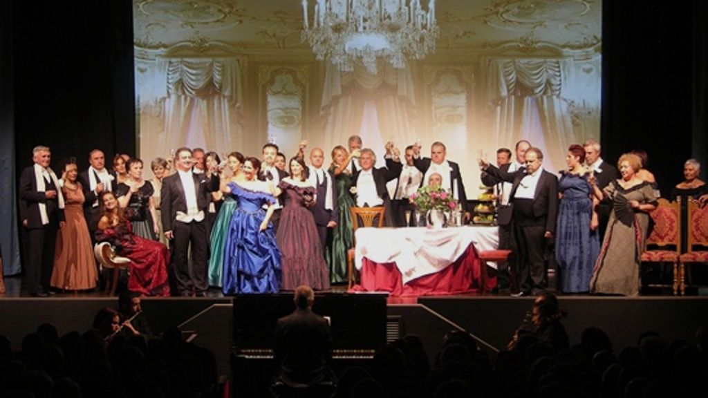 Allo Smeraldo c’è “La Traviata” di Verdi Allo Smeraldo c’è “La Traviata” di Verdi
