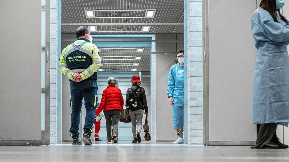 Covid, 238 positivi in provincia di Como Lecco 126, Sondrio 56 Covid, 238 positivi in provincia di Como Lecco 126, Sondrio 56