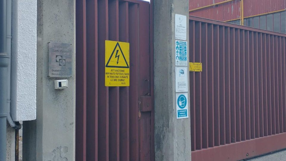 Bosisio, schiacciato dal muletto Operaio ferito a una gamba Bosisio, schiacciato dal muletto Operaio ferito a una gamba