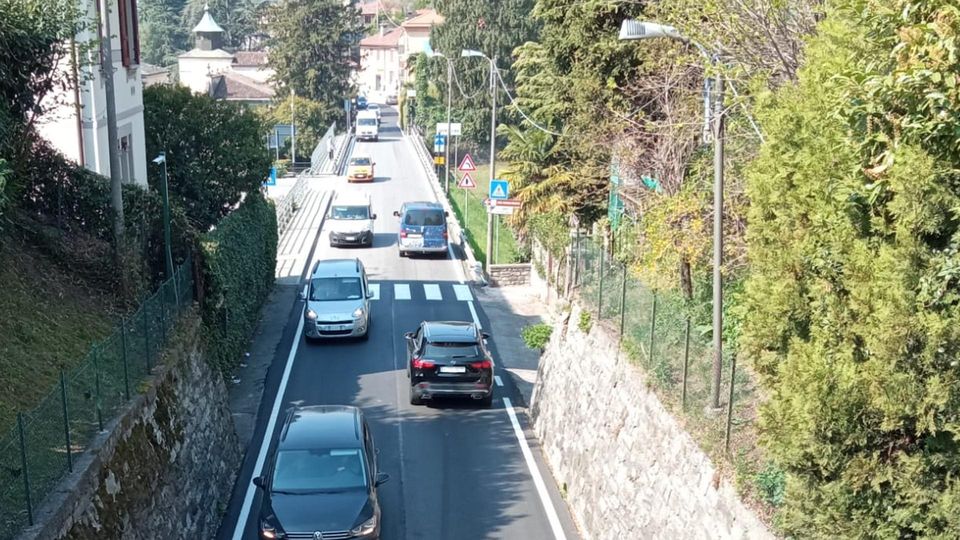 La Regina da bollino rosso Settemila auto in poche ore La Regina da bollino rosso Settemila auto in poche ore