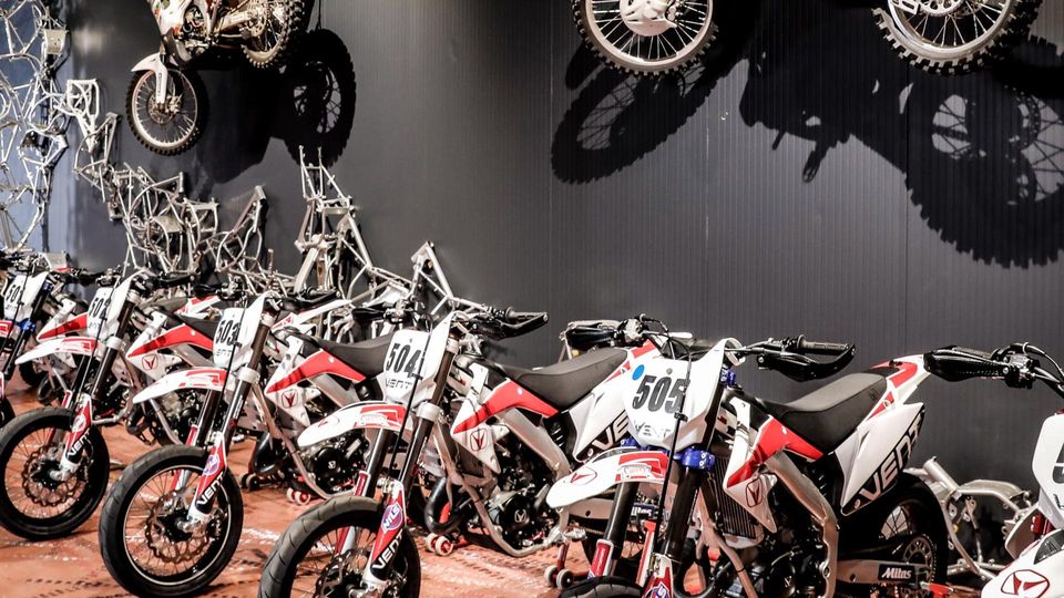 Mercato delle due ruote Bene Moto Guzzi e Vent Mercato delle due ruote Bene Moto Guzzi e Vent