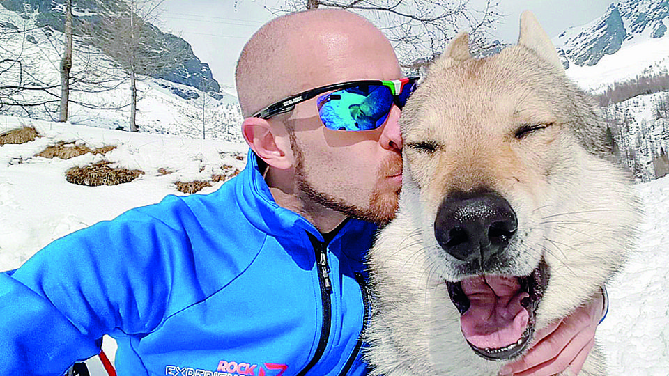 Morto il cane Nepal Aveva scalato i 4mila e 500 metri Morto il cane Nepal Aveva scalato i 4mila e 500 metri