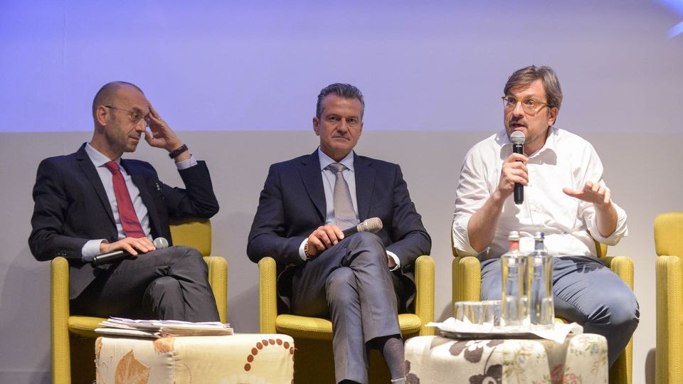 Economia di Como e Lecco: segnali positivi e tre punti critici Economia di Como e Lecco: segnali positivi e tre punti critici