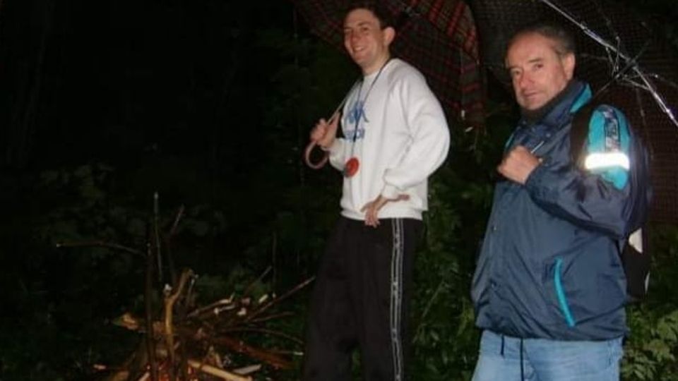 L’addio a Buzzella, caduta fatale nel bosco L’addio a Buzzella, caduta fatale nel bosco