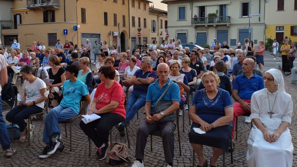 La preghiera di Delpini per suor Luisa La preghiera di Delpini per suor Luisa