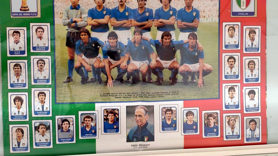 Le “figu” per tornare bimbi. E sognare con Zoff e Gentile Le “figu” per tornare bimbi. E sognare con Zoff e Gentile