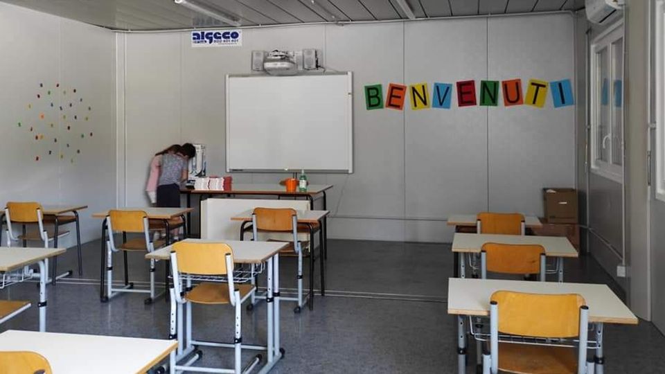 Alunni nei container per un altro anno Alunni nei container per un altro anno