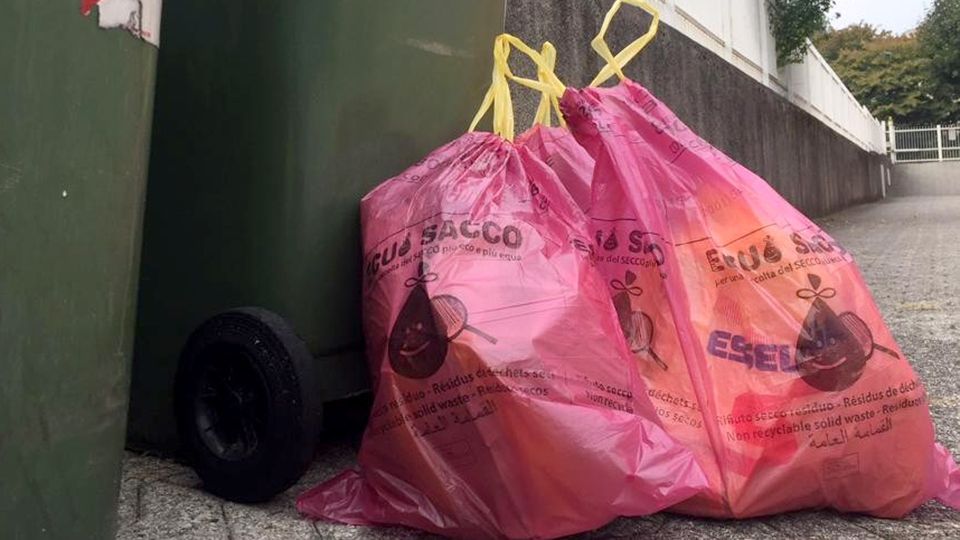 «Nuovo sacco rosso? No, grazie» «Nuovo sacco rosso? No, grazie»