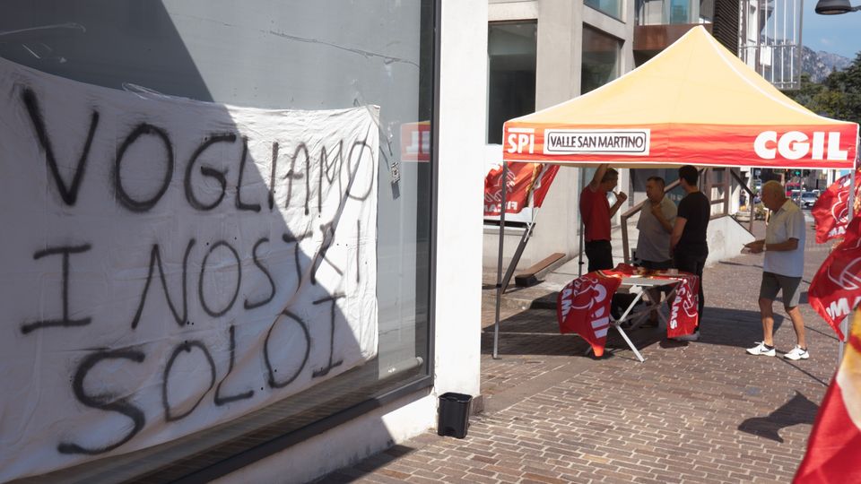 Legler, ancora un mese, poi lo sfratto. Fioccano le dimissioni Legler, ancora un mese, poi lo sfratto. Fioccano le dimissioni