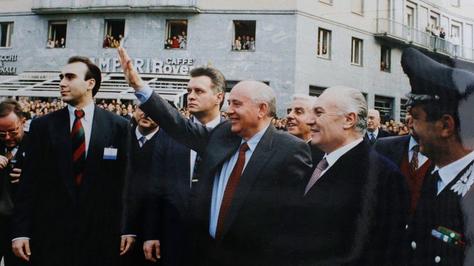 Quando Gorbaciov paralizzò Sondrio Quando Gorbaciov paralizzò Sondrio