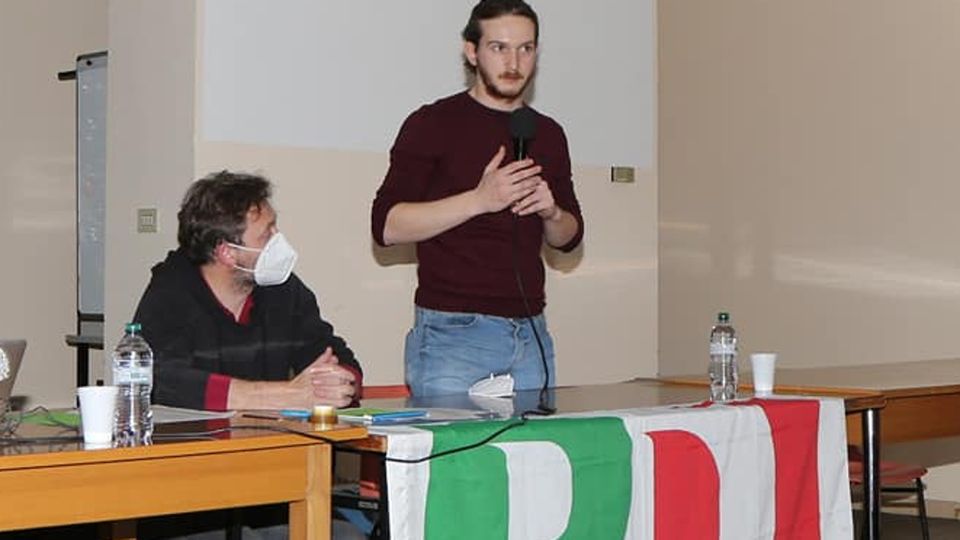 Nel Pd parte l’analisi della sconfitta «Congresso? Ora ci pensiamo» Nel Pd parte l’analisi della sconfitta «Congresso? Ora ci pensiamo»