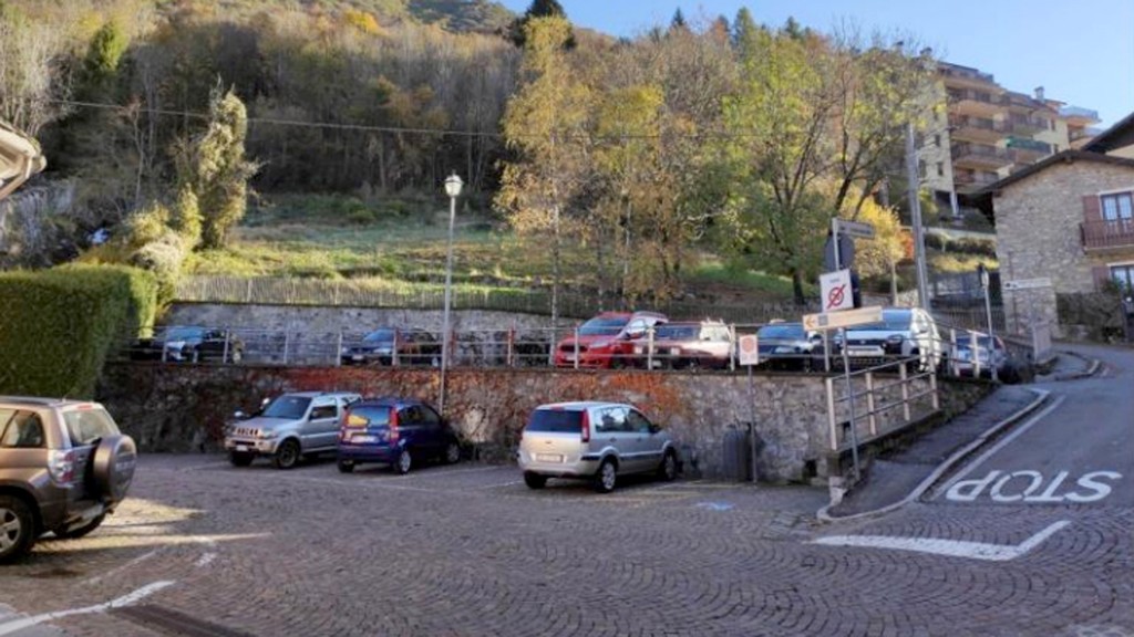 Autosilo in centro: «Chi vuole un box?» Autosilo in centro: «Chi vuole un box?»