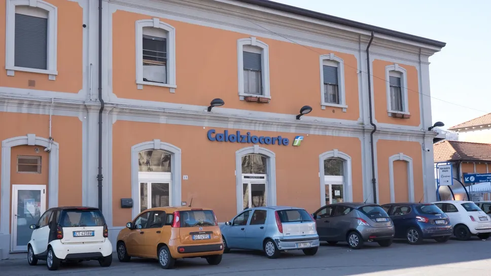La stazione ferroviaria di Calolziocorte La stazione ferroviaria di Calolziocorte